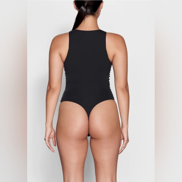 SKIMS FITS EVERYBODY HIGH NECK BODYSUIT/S, M/ ONYX - Picture 5 of 14